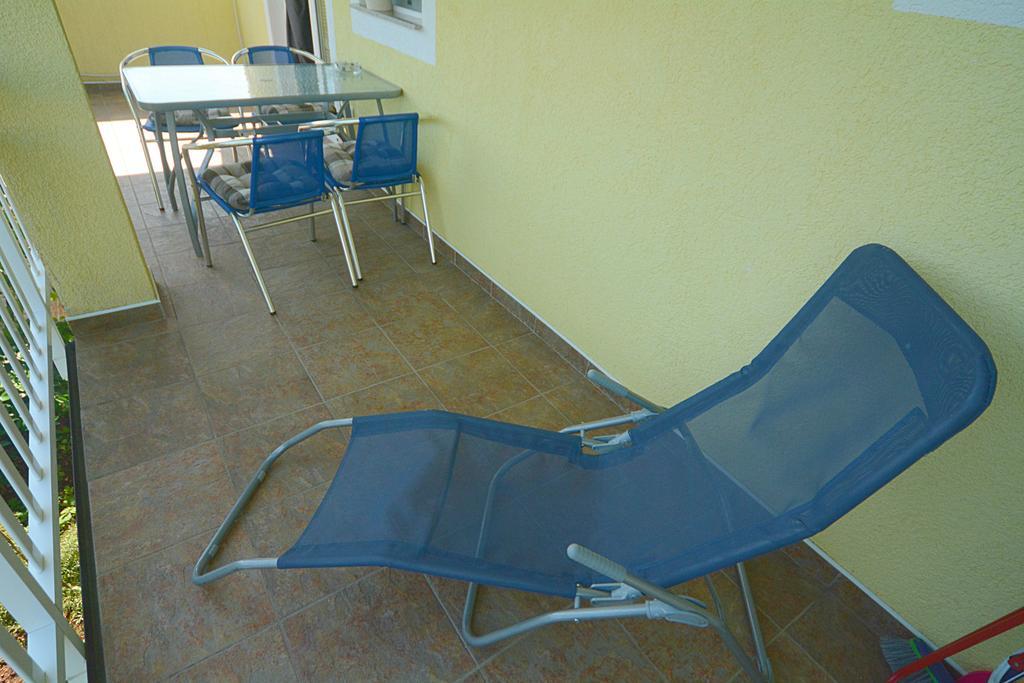 Apartments Bosnjak シベニク エクステリア 写真